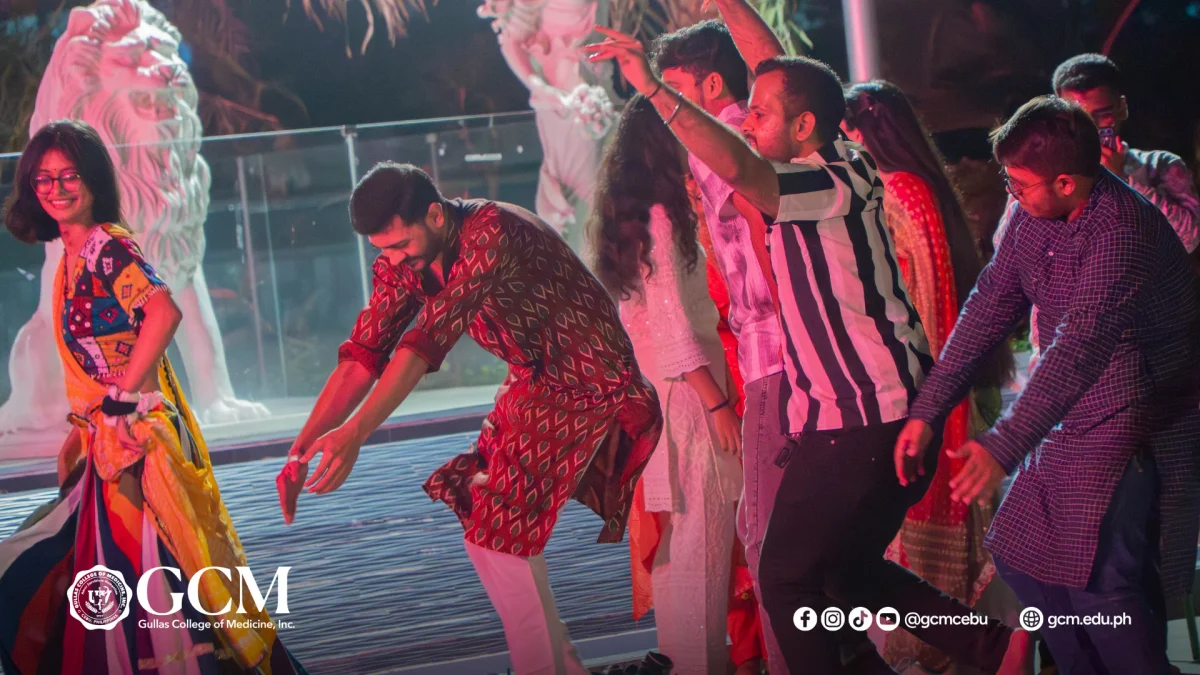 indian students dancing 