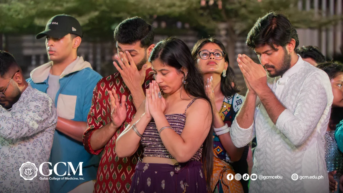 indian students praying